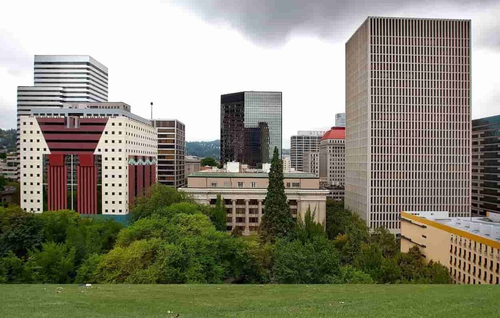 Top 3 Cities and Towns for Nature Lovers in the U.S. PennyGeeks